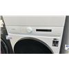 Image 2 : SAMSUNG WASHER DRYER COMBO TOWER MODEL WH46DBH100EWAC RETAIL $3100