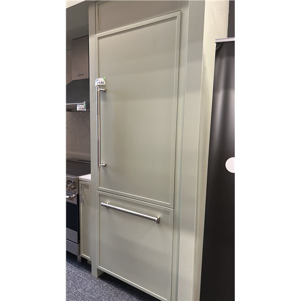 SMEG 30" X 7' BUILT IN STYLE FRIDGE FREEZER COUNTER DEPTH MODEL CB465UI RETAIL $8500