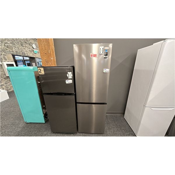MARATHON 24"W X 62"H. 11.5 CU FT STAINLESS STEEL FRIDGE/FREEZER. MODEL MFF115SSBM