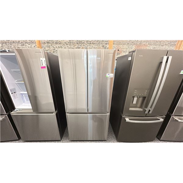 SAMSUNG 32"W X 70'H. 24.5 CU FT. FRENCH DOOR FRIDGE/FREEZER. MODEL RF25C5151SR/AA