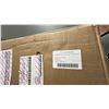 Image 5 : PALLISER KING BEDFRAME WITH LOWER DRAWERS. SEBRING SERIES. 4 BOXES. 79005-KW