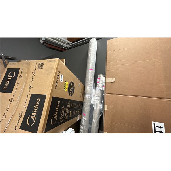 SURYA CARPET.  10' X 7'10" AND UNDERPAD. GAVIC COLOUR