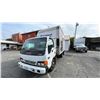 Image 3 : 2003 GMC W4500, 2DR BOX TRUCK, WHITE, VIN J8DC4B14537006773,