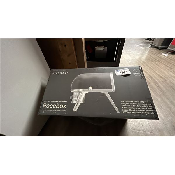 GOZNEY ROCCBOX MINI PIZZA OVEN. INCLUDES GAS BURNER.