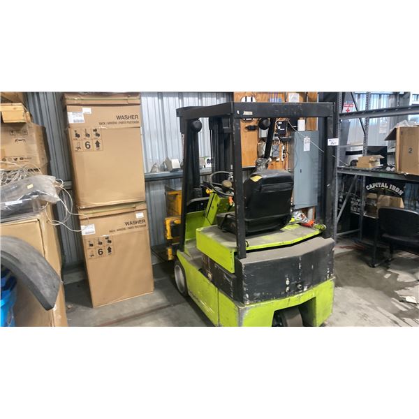 CLARK ELECTRIC FORKLIFT. MODEL FO 43004. BATTERIES ARE DEAD AND NEED REPLACING