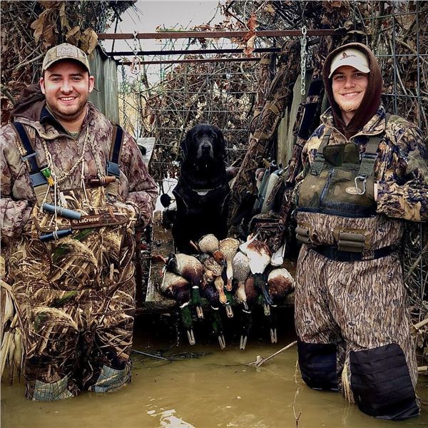 MISSOURI: 2 Day 2 Night Duck Hunt for 2 Hunters with the 2024 World Duck Calling Champion.