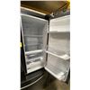 Image 2 : SAMSUNG MODEL RF265BEAESG/AC. 36" STAINLESS STEEL FRENCH DOOR SMART REFRIGERATOR WITH