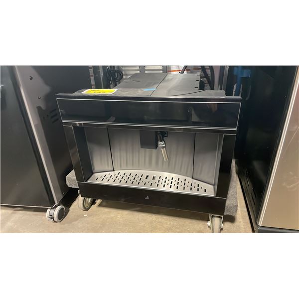 JENN-AIR MODEL JJB6424HM. BLACK 24" FULLY AUTOMATIC BUILT-IN COFFEE BREW STATION WITH