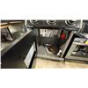 Image 4 : NAPOLEON ROUGE 425 MODEL R425PK1. BLACK 3 BURNER PROPANE OUTDOOR GRILL WITH BACK RACK