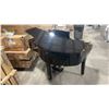 Image 7 : SUZUKI MDG-330 BLACK LACQUER DIGITAL ELECTRIC MINI GRAND PIANO WITH BLUETOOTH, 4.3" COLOR LCD SCREEN