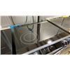 Image 2 : SAMSUNG MODEL NE63A8711QN/AC. 30" BLACK STAINLESS STEEL ELECTRIC SLIDE IN SMART RANGE WITH