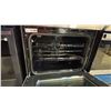 Image 4 : GE PROFILE MODEL PCS940YMFS. 30" STAINLESS STEEL ELECTRIC SLIDE IN RANGE WITH