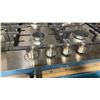 Image 3 : AEG MODEL 75040GM-M-F. STAINLESS STEEL  29.37" CLASSIC STYLE 5 BURNER GAS COOKTOP