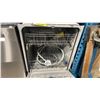 Image 2 : WHIRLPOOL MODEL WDF540PADM. STAINLESS STEEL 24" FRONT CONTROL INSERT DISHWASHER