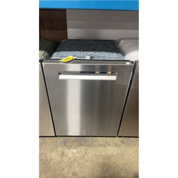 BOSCH MODEL SHP55CM5N. STAINLESS STEEL  24" INTEGRATED CONTROL INSERT DISHWASHER