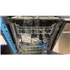 Image 2 : GE E-STAR MODEL GBF645SSNSS. STAINLESS STEEL  24" FRONT CONTROL INSERT DISHWASHER