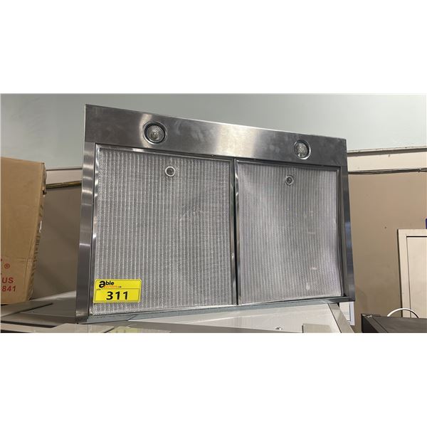 BROAN NUTONE STAINLESS STEEL 30" RANGE HOOD *DISPLAY UNIT*