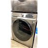 Image 5 : SAMSUNG STEAM WIFI SMART STACKING CARBON GREY FRONT LOAD WASHER / DRYER SET