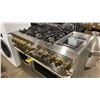 Image 4 : JENNAIR RISE STAINLESS STEEL 48" 6 BURNER DUAL FUEL PROFESSIONAL STYLE RANGE WITH CHROME-INFUSED