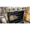 Image 4 : KITCHENAID MODEL KFDC500JSS. STAINLESS STEEL 30" SMART COMMERCIAL STYLE DUAL FUEL RANGE
