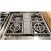 Image 5 : KITCHENAID MODEL KFDC500JSS. STAINLESS STEEL 30" SMART COMMERCIAL STYLE DUAL FUEL RANGE