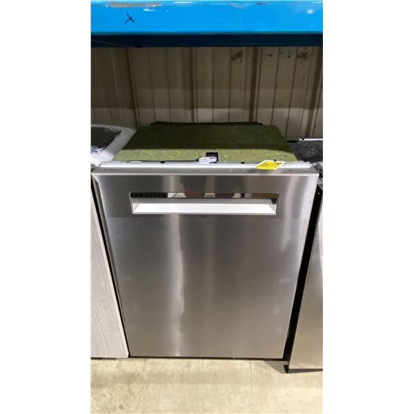 BOSCH MODEL SHP65CC5UC. STAINLESS STEEL  24" INTEGRATED CONTROL INSERT DISHWASHER