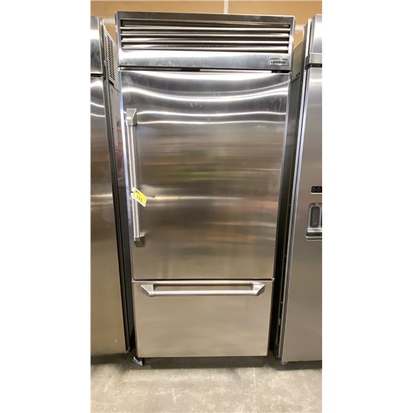 MONOGRAM MODEL ZICP360NHRH. STAINLESS STEEL 36" BUILT IN BOTTOM FREEZER REFRIGERATOR WITH ICE MAKER