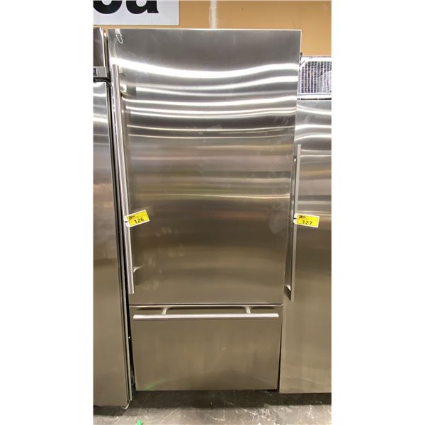 FHIABA MODEL BKI36BI-RS. BRILLIANCE SERIES STAINLESS STEEL 36" BUILT IN BOTTOM FREEZER REFRIGERATOR
