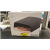 Image 2 : BROIL KING 69900 PIZZA/COOKING DOME WITH 2 SETS OF 2 BROIL KING STACK-A-RACKS