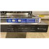 Image 5 : BOSCH MODEL SHP78CM4N. 800 SERIES BLACK STAINLESS STEEL 42 DBA SMART DISHWASHER