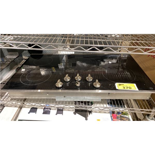 GE MODEL JP3536SJSS. 36" BLACK ELECTRIC SMOOTHTOP RADIANT COOKTOP