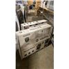 Image 3 : 5 BROIL KING MODEL 902500. PORTA-CHEF 320 CARTS *IN BOX*