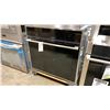 Image 2 : PORTER & CHARLES MODEL SOPS76PS. 30" 4.3 CU FT BUILT IN MULTI FUNCTION ELECTRIC WALL OVEN WITH 13
