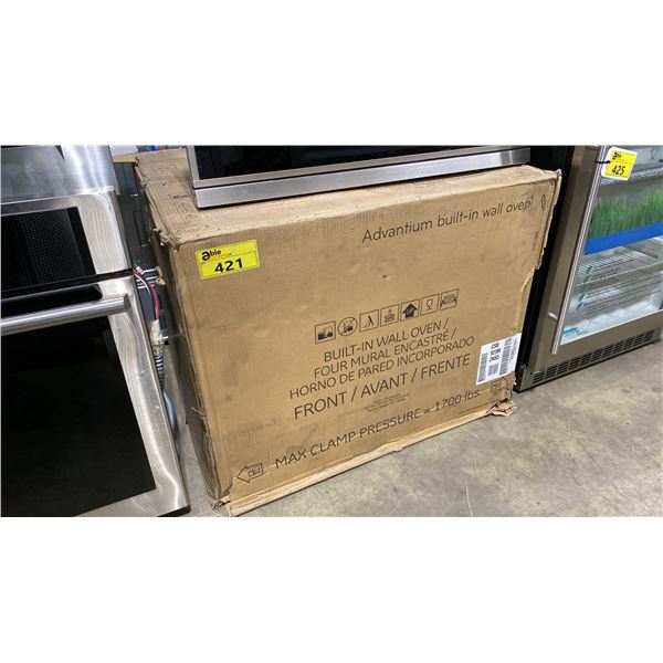 CAF MODEL CSB923M2NS5. 30" 1.7 CU FT SMART 5-IN-1 BUILT IN WALL OVEN WITH PLATINUM GLASS FINISH,