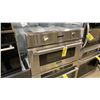 Image 2 : THERMADOR PSO301M. 30" 1.4 CU FT PROFESSIONAL SERIES STAINLESS STEEL BUILT IN SINGLE WALL OVEN WITH
