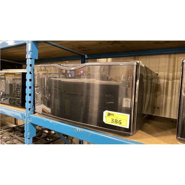 SAMSUNG MODEL WE357A0V/XAA. 14" BLACK STAINLESS PEDESTAL FOR BLACK STAINLESS 27 SERIES