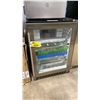 Image 1 : DANBY FRESH PLUS MODEL DFG58D1BSS. 5.8 CU FT INDOOR HERB GROWER WITH BLOOMBOSS 32W LED GROW LIGHTS