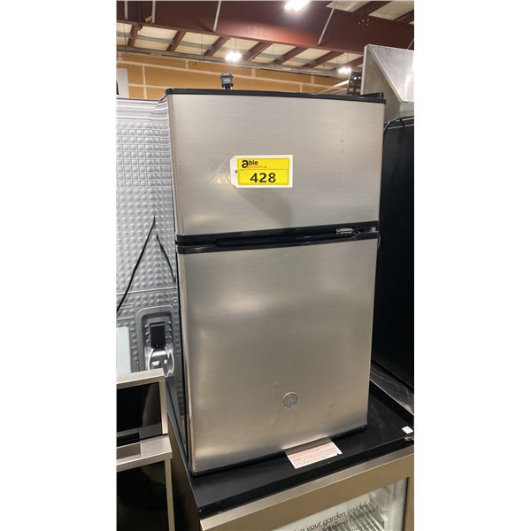 G.E MODEL GDE03GLKBLB. STAINLESS STEEL/BLACK DOUBLE DOOR COMPACT REFRIGERATOR
