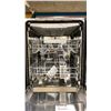 Image 2 : SAMSUNG MODEL DW80B7070AP. 24" 42 DBA BESPOKE SMART STORMWASH 7 SERIES PANEL READY DISHWASHER WITH
