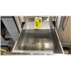 Image 4 : ALFRESCO OUTDOOR MODEL AXE-DDC-R-SC. 32" STAINLESS STEEL BUILT IN STORAGE COMBO WITH RIGHT HINGED