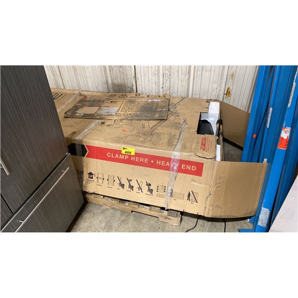 SOLE FITNESS MODEL S77 ROBUST, NON-FOLDING, LIGHT-COMMERCIAL-GRADE TREADMILL *IN BOX*