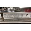 Image 4 : BOSCH MODEL SHP65CM5N. 24" 44 DBA 500 SERIES BUILT IN SMART STAINLESS STEEL DISHWASHER WITH