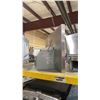 Image 3 : BOSCH MODEL HCB50651UC. 500 SERIES 600 CFM STAINLESS STEEL WALL MOUNTED CHIMNEY RANGE HOOD WITH