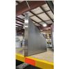 Image 2 : BROAN HOOD FANS MODEL VJ504302SS. 30" STAINLESS STEEL CHIMNEY STYLE RANGE HOOD, 450 CFM,