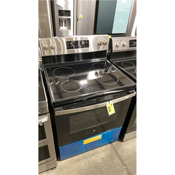 GE MODEL JCB635STSS. STAINLESS STEEL & BLACK GLASS TOP RANGE