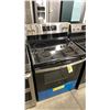 Image 1 : GE MODEL JCB635STSS. STAINLESS STEEL & BLACK GLASS TOP RANGE