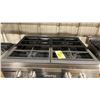 Image 2 : SMEG MODEL RTU304GX. PORTOFINO 30" PROFESSIONAL GRADE GAS RANGE TOP