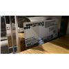 Image 3 : SMEG MODEL CPS315X. 24" CLASSIC SOMMELIER DRAWER