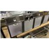 Image 2 : SMEG MODEL KUC36X. 36" PROFESSIONAL STYLE STAINLESS STEEL UNDER-CABINET RANGE HOOD