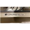 Image 3 : GE MODEL PVW7301EJESC. 30" SLATE-COLOURED WALL MOUNTED CHIMNEY HOOD